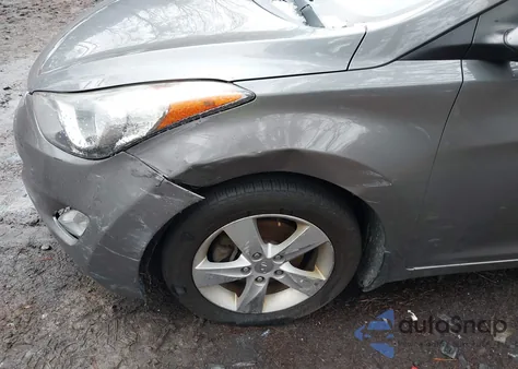 2013 Hyundai Elantra Gls из США, поврежденный, VIN 5NPDH4AE8DH386963